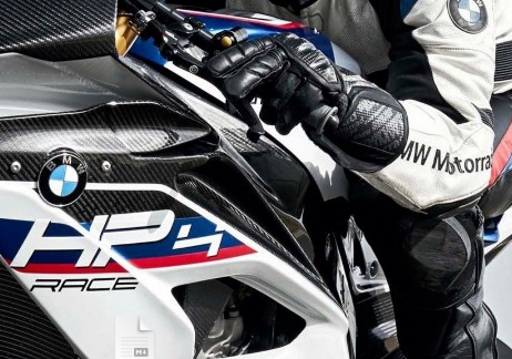 带"双引号的情况，和带/斜杠royaura®-beach-holiday-white-men-s-hawaiian-shirts-cartoon-shark-coconut-tree-camp-shirts-big-tall